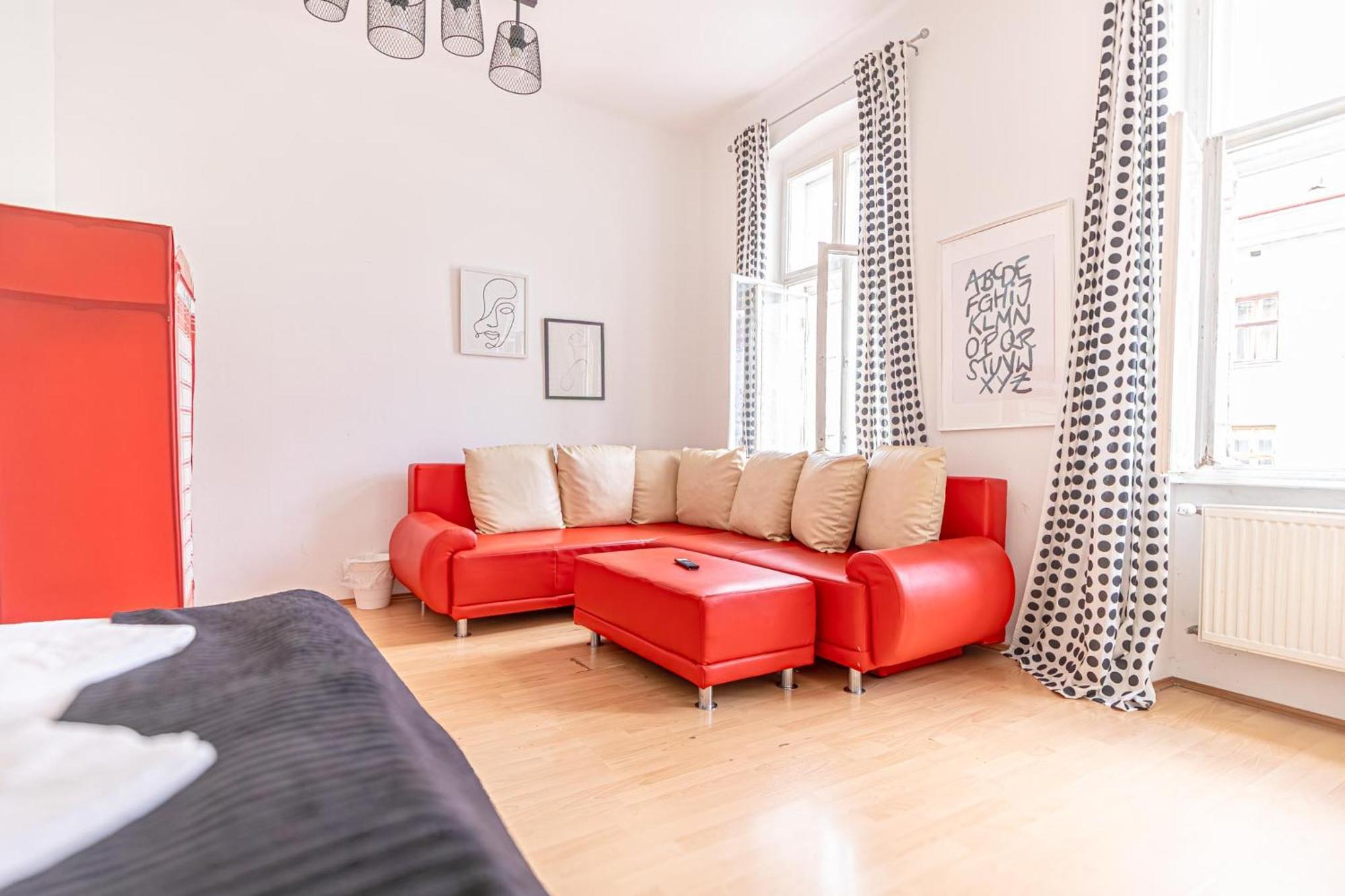 Apartment Sweet 3br Shared Near Wiener Stadthalle & Wien